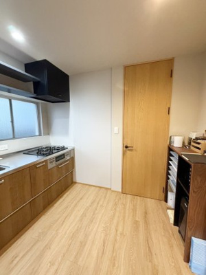 【キッチン】 | ル・パレ魚崎