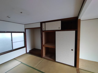  | 長尾町西山貸家