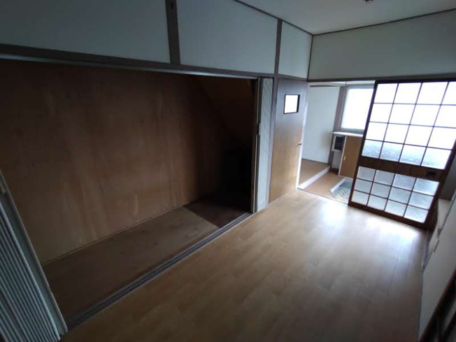  | 長尾町西山貸家