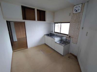  | 長尾町西山貸家