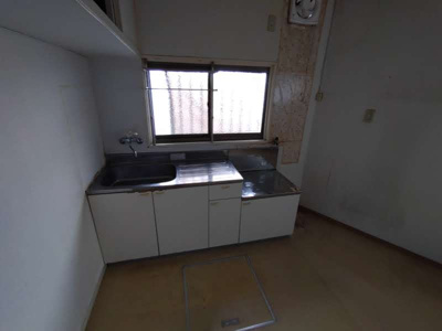  | 長尾町西山貸家