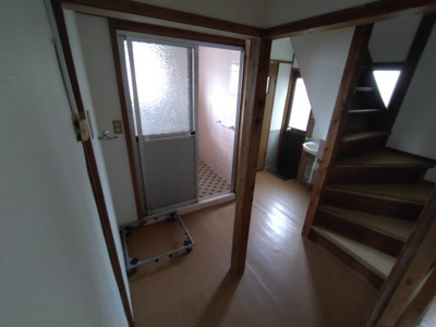  | 長尾町西山貸家