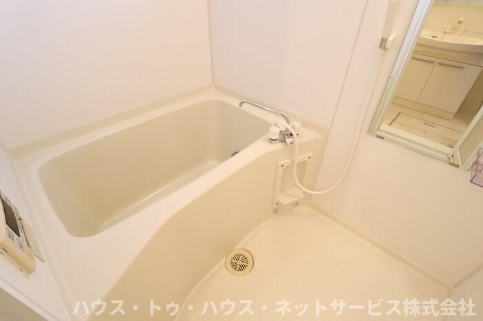 グリーンヴィラ カラビナ　Kの浴室