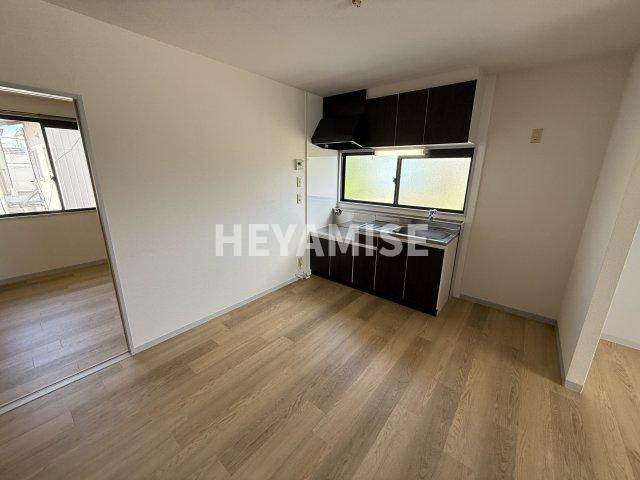 セジュール諏訪の居間・リビング