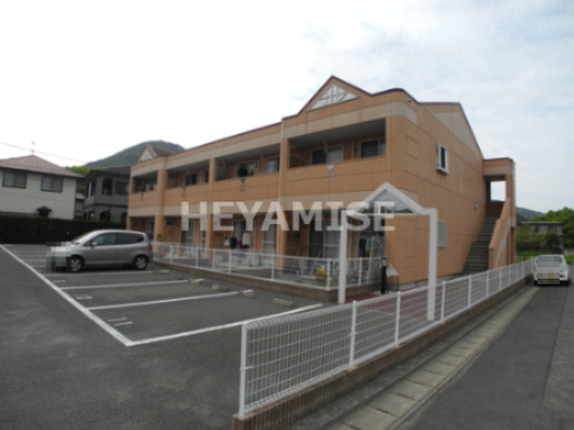 メルヴェールの駐車場