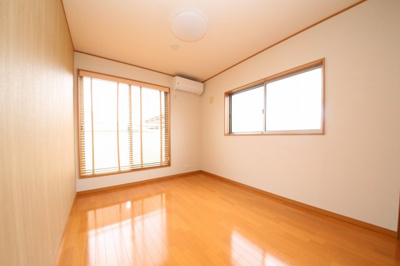 【洋室】 | 久喜市本町4丁目一戸建