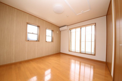 【洋室】 | 久喜市本町4丁目一戸建