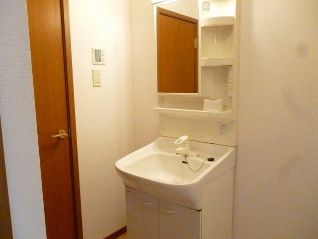 シャングリラ・廣Ⅱの洗面所