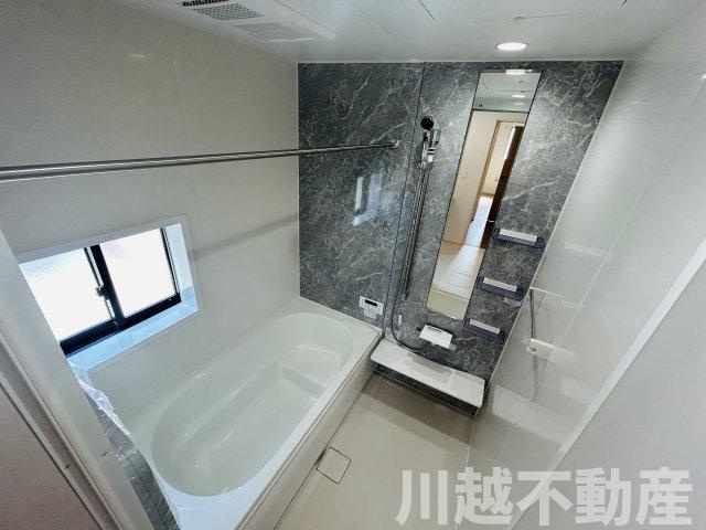 うれしい大容量パントリー付き！の浴室|埼玉県住みたい街ランキング上位の川越での新生活を始めてみませんか