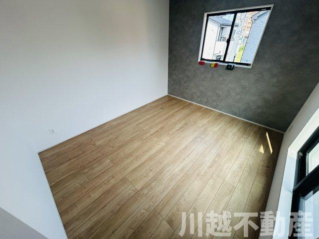 うれしい大容量パントリー付き！の洋室|駅やご自宅からの送迎賜ります