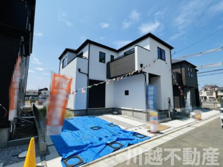 うれしい大容量パントリー付き！の前面道路含む現地写真|迅速・確実・丁寧な対応を心かげています