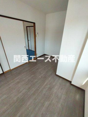 【玄関】 | グラシア南津の辺