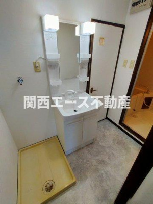  | グラシア南津の辺