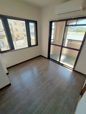  | グラシア南津の辺