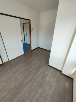  | グラシア南津の辺