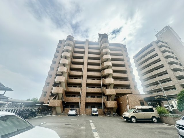 ライオンズガーデン原町の外観