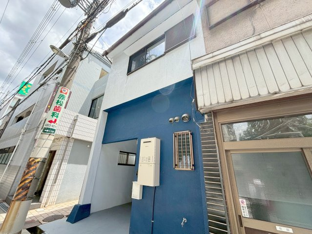 淡路1丁目借家の外観