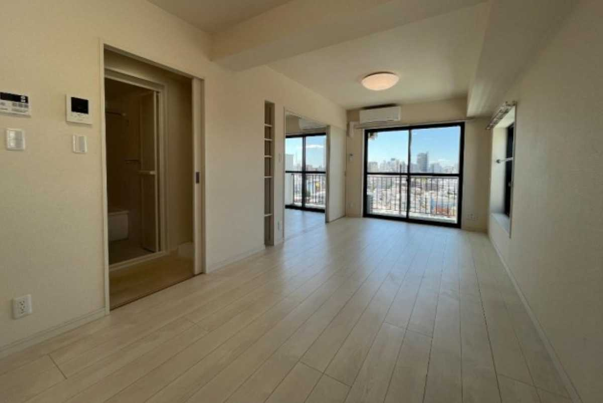 三軒茶屋グリーンマンション　駅近　高層階　管理人常駐の居間・リビング