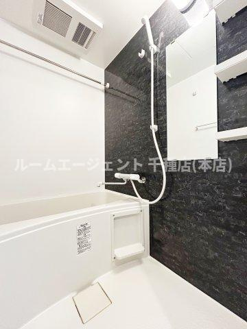 RESIDENCIA御器所の浴室