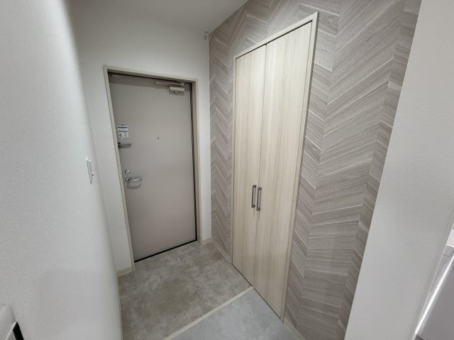 クリエオーレ豊島南の玄関