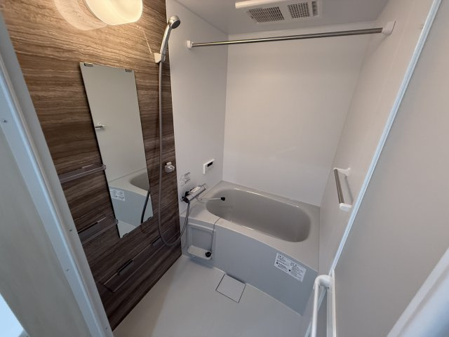 クリエオーレ豊島南の浴室