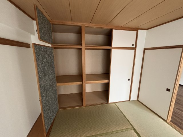 エルプレイス下総中山Ⅱの和室