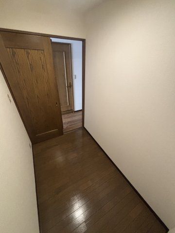 エルプレイス下総中山Ⅱの居間・リビング