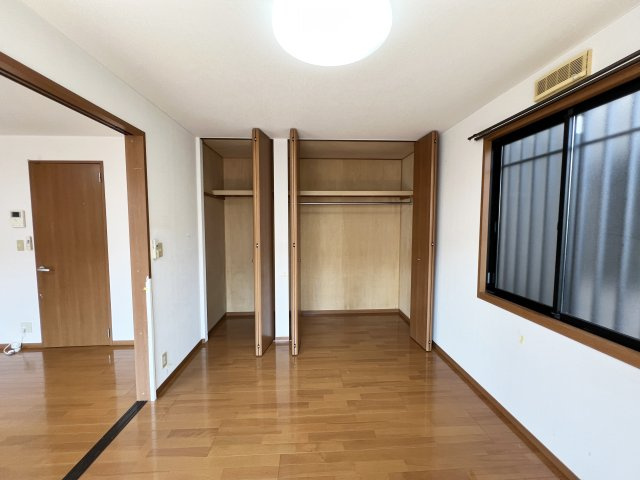 エピナール D棟の洋室