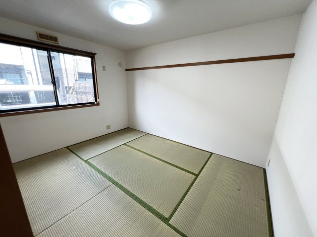 エピナール D棟の和室