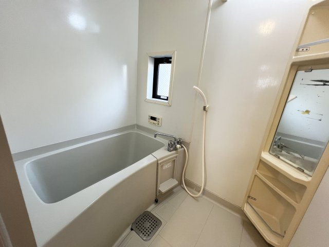 エピナール D棟の浴室