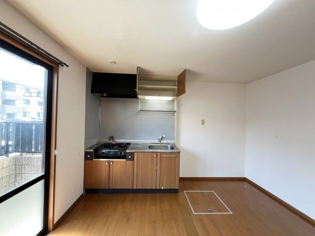 エピナール D棟の居間・リビング