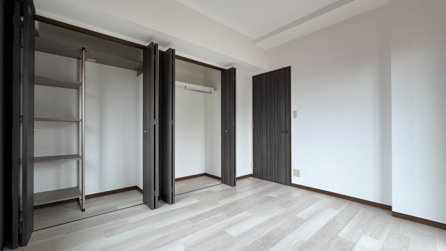 ライフコート東仙台の洋室