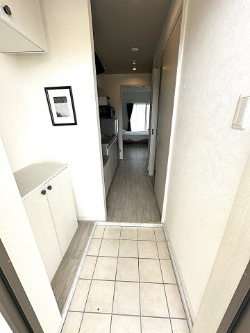 別号室です。現状優先。