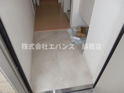 【玄関】 | エターナルセンチュリー伍番館 | シンプルで使いやすい玄関です