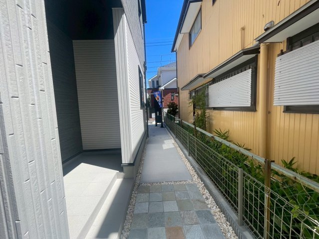 横浜市磯子区杉田8丁目 新築戸建て【仲介手数料無料】カースペース3台