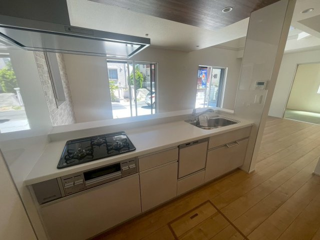 横浜市磯子区杉田8丁目 新築戸建て【仲介手数料無料】カースペース3台