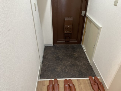【玄関】 | ハイツロイヤル