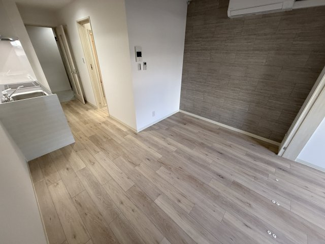 クリエオーレ豊島南の居間・リビング