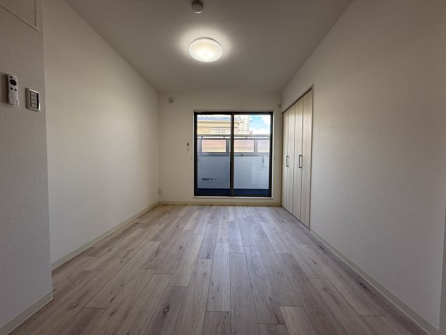 クリエオーレ豊島南の居間・リビング