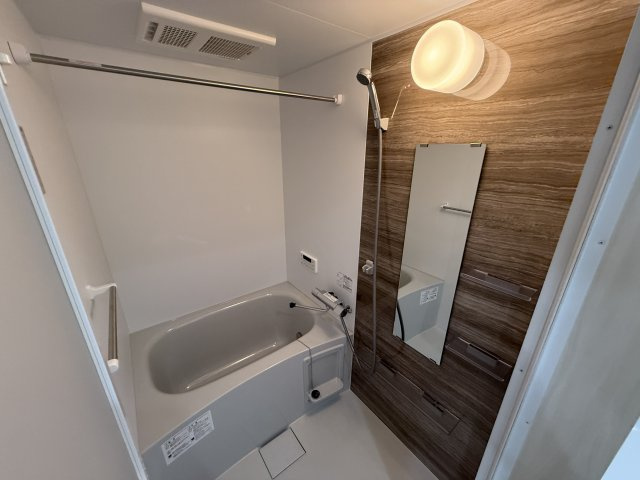 クリエオーレ豊島南の浴室