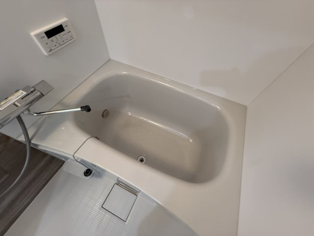 クリエオーレ豊島南の浴室