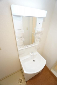 【洗面所】 | フローラ春 | ※同タイプ(反転)の写真です。