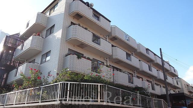 ローザ赤坂の外観