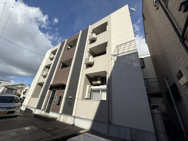 プラムハウスの外観