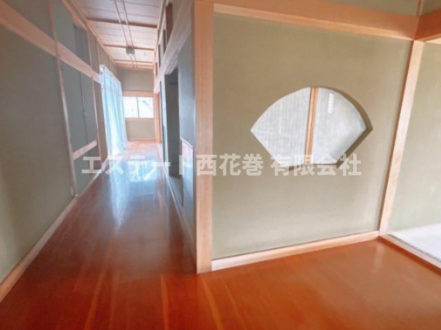 花巻市上根子字法領　土地建物のその他|玄関ホール