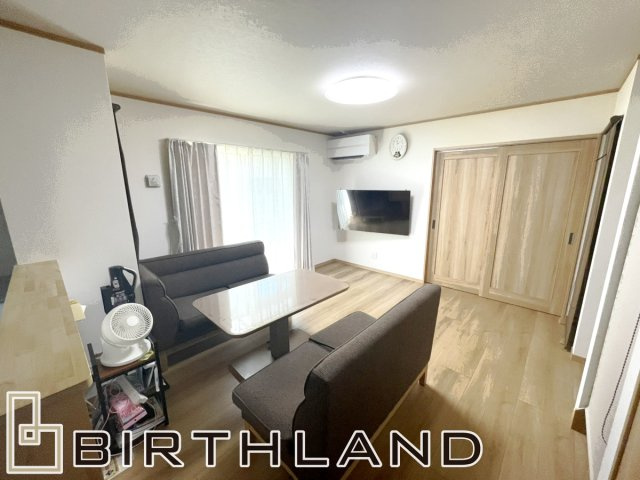 郡山市大槻町針生前田　リノベーション中古戸建　開成小学校・第一中学校の居間・リビング