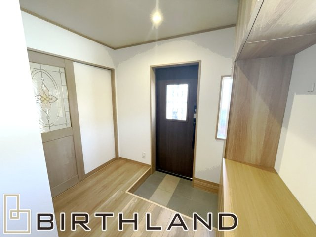 郡山市大槻町針生前田　リノベーション中古戸建　開成小学校・第一中学校の玄関