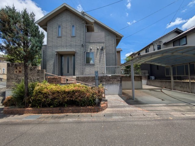 岡山市北区津高台3丁目 中古住宅