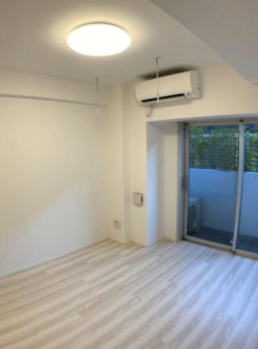 プレール・ドゥーク新宿Ｗｅｓｔの洋室