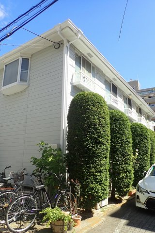 エステートピア根津の外観